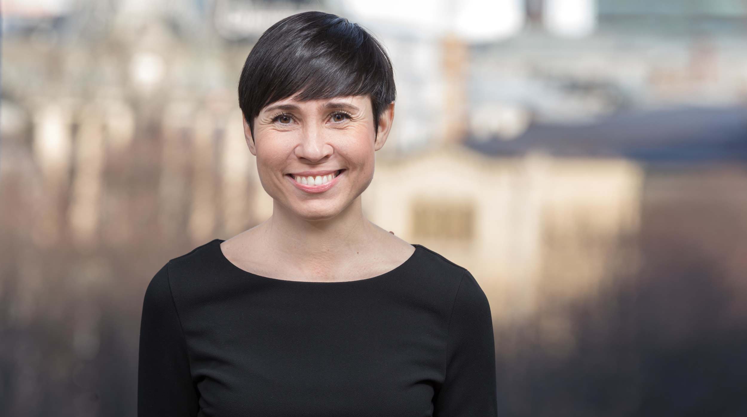Ine Eriksen Søreide i profil.
